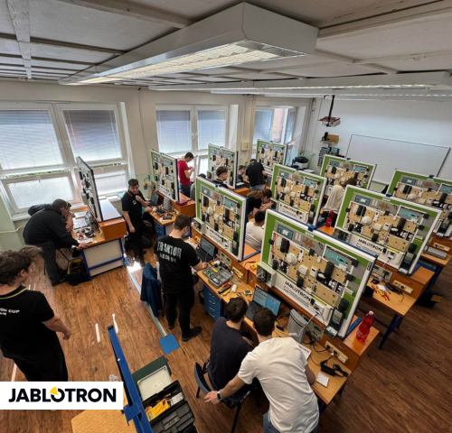 JABLORTON CUP 2025: Budoucnost technologií v rukou studentů!