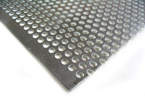 děrovaný plech